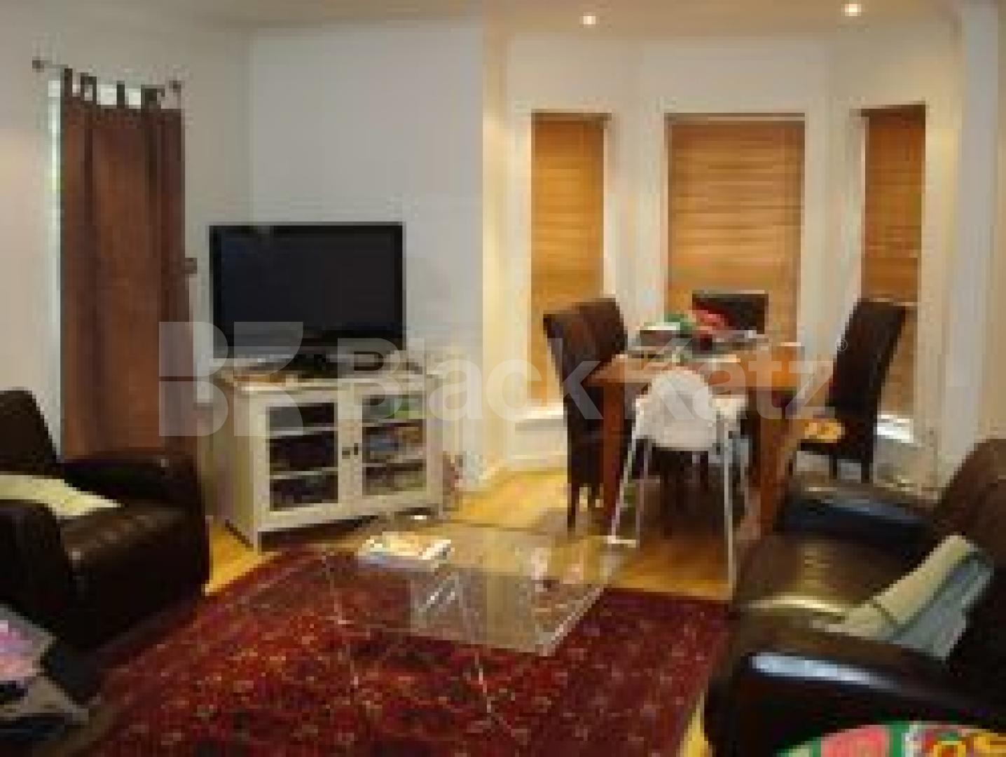 			New Instruciton, 2 Bedroom, 1 bath, 1 reception Flat			 Camden Road, CAMDEN NW1